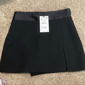 Zara black skort